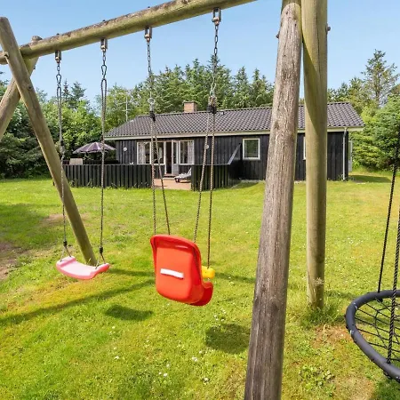Zenitha - 300m From The Sea In Ne Jutland By Interhome
